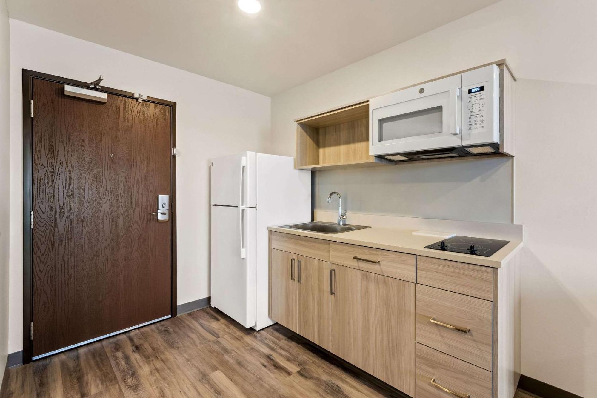 Woodspring Suites Easton Nazareth Exterior foto